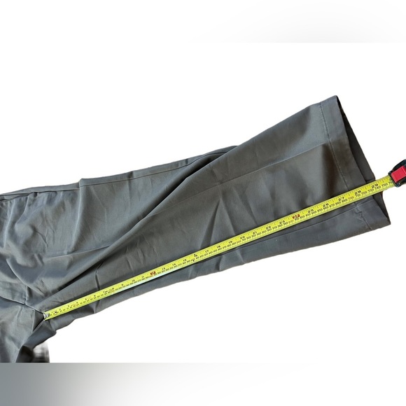 Dockers Straight Fit Khaki Dress Pants - Size 38x29 - Classic Flat Front men’s - Picture 6 of 7